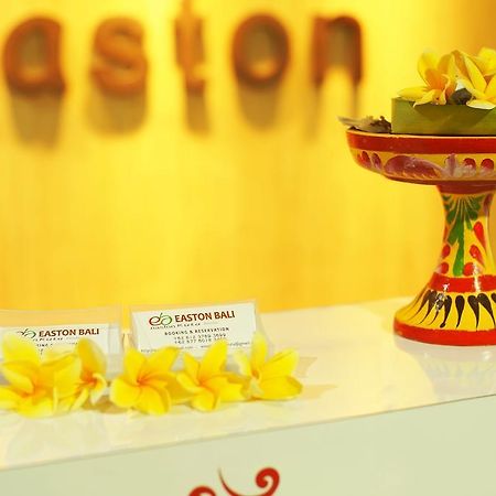 Easton Kuta Homestay エクステリア 写真